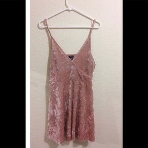 Blush pink Rue 21 3x dress